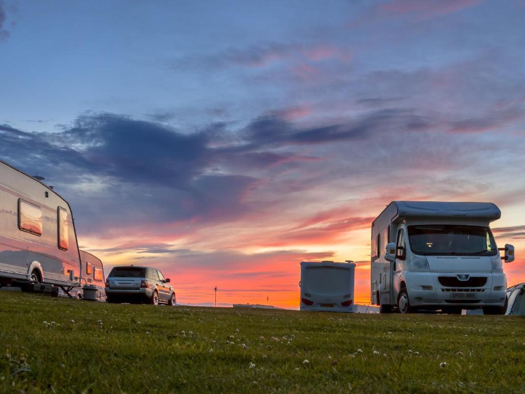 Easy Camping Spielberg Bei Knittelfeld Bagian luar foto